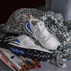 Adidas Arkyn Sneakers